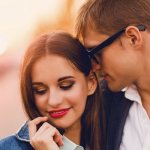 How to behave with a guy at the beginning of a relationship?